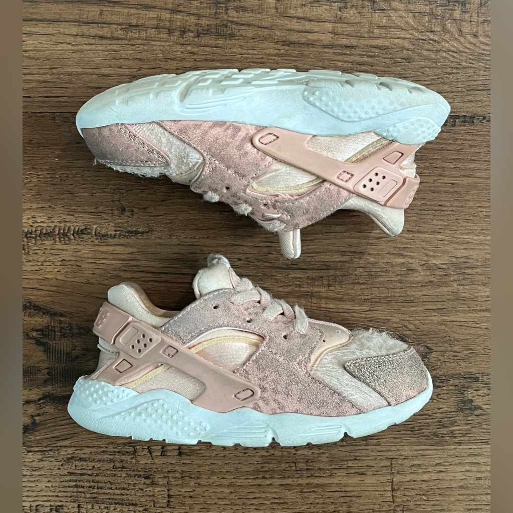 Nike Huarache Run Td ‘Coral Stardust’ (Size 10c)